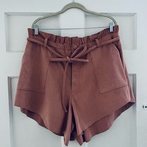 NWT! Good American Shorts